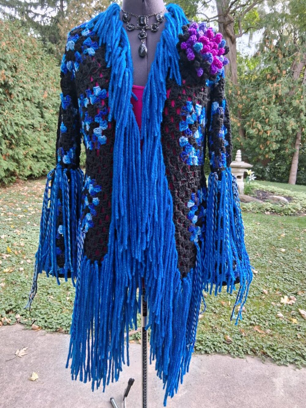 Black and Blue Fringe Granny Square Sweater Size L/XL - Picture 14 of 14
